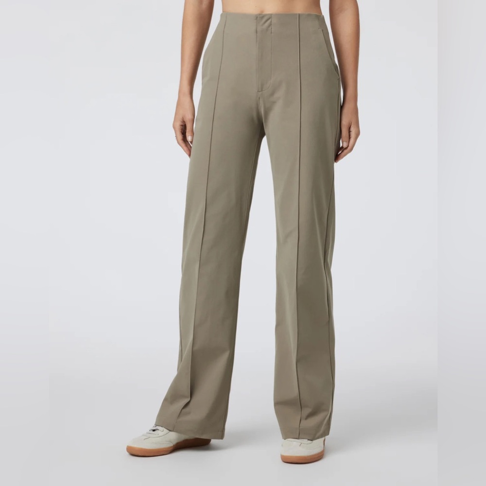 Vuori Wide Leg Pants in Olive